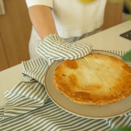 Hampton Stripe Oven Mitt