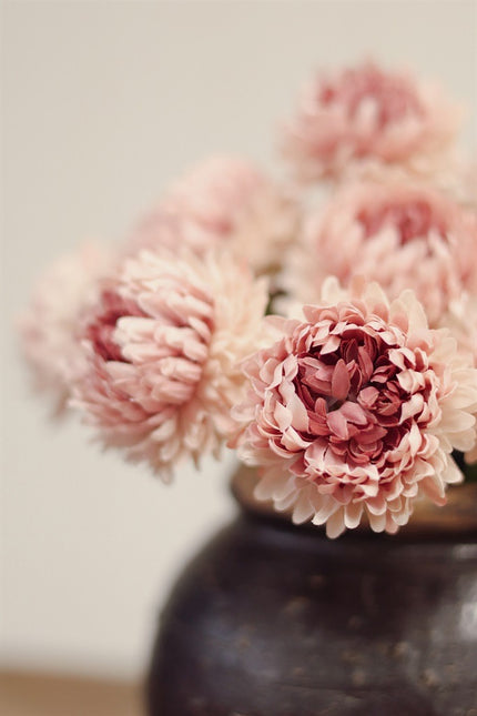 Short Pink Chrysanthemum Bouquet