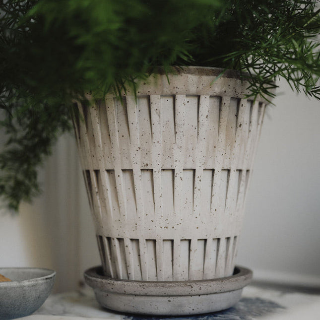 BERGS POTTER Pantheon Clay Pots w/Tray