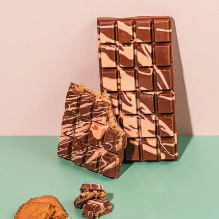 PALM BITES Dubai Lotus Biscoff Chocolate Bar