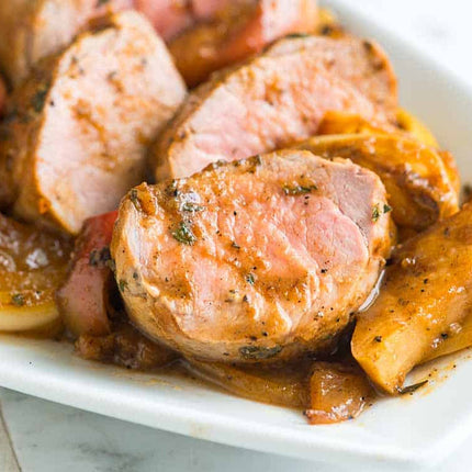 Tender pork paired with leeks and sweet apples, bringing together the savoury and subtly sweet flavours of traditional Breton farmhouse cooking.