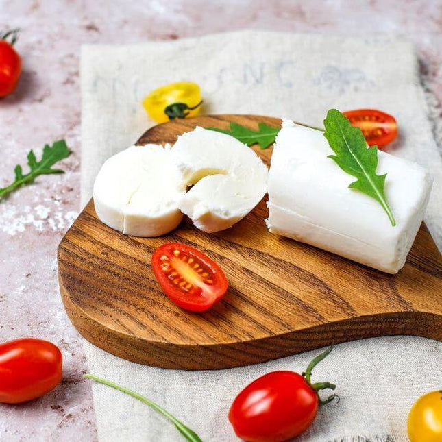 MOZZARELLA CHEESE MAKING with Paula Nelson-Maddison - Sat. Jan 10/26 at 5:30pm