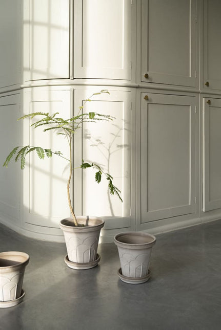 BERGS POTTER Fleur Clay Pots w/Tray