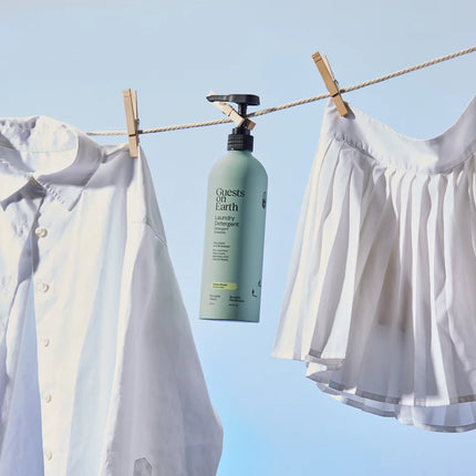 GUESTS ON EARTH Laundry Detergent, Green Hinoki