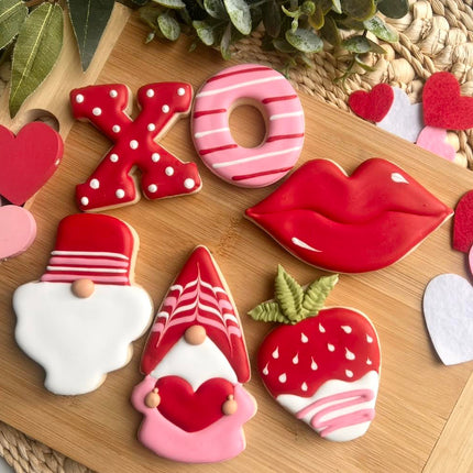 VALENTINE'S COOKIE DECORATING - Thursday, February 5/26 at 5:30pm