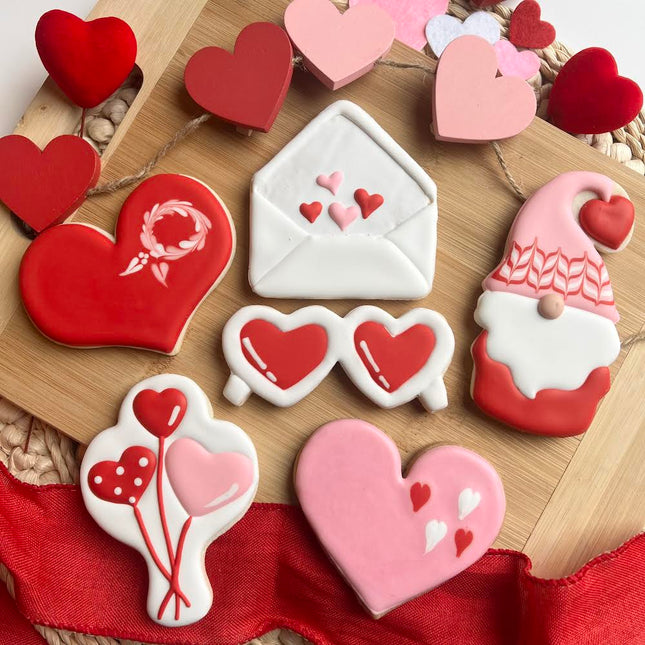 VALENTINE'S COOKIE DECORATING - Thursday, February 5/26 at 5:30pm