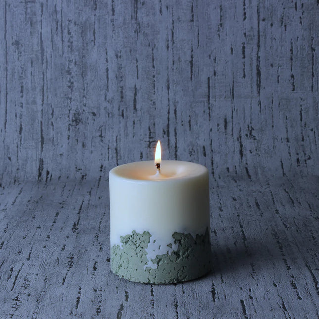 MAPLE & EMBER Short Candle