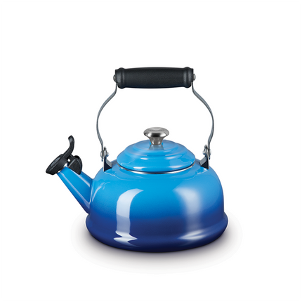 LE CREUSET Classic Whistling Kettle 1.6L