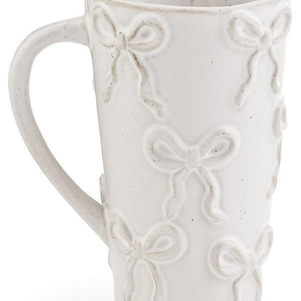 Embossed Bow Porcelain Mug