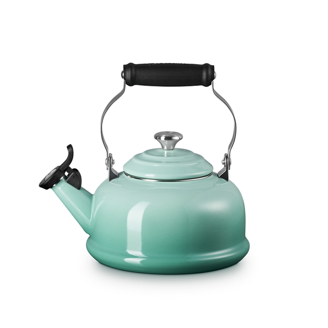 LE CREUSET Classic Whistling Kettle 1.6L