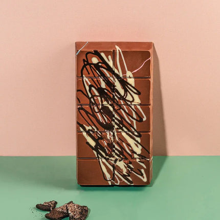 PALM BITES Dubai Cookies & Cream Chocolate Bar