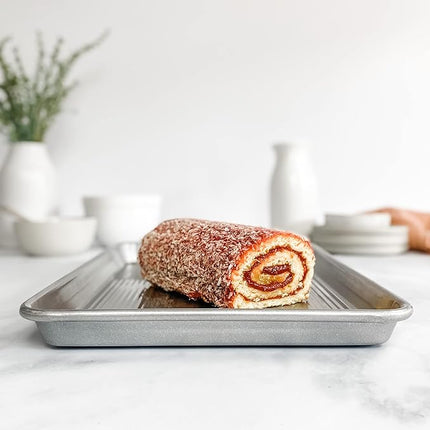 USA PAN Jellyroll Pan, 14.25" x 9.3"