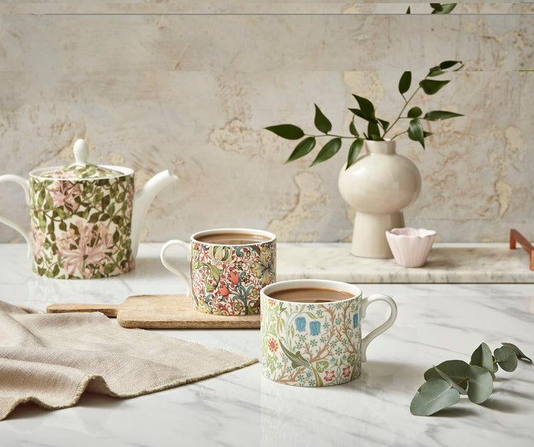 SPODE Morris & Co. Set of 2 Mugs in Box