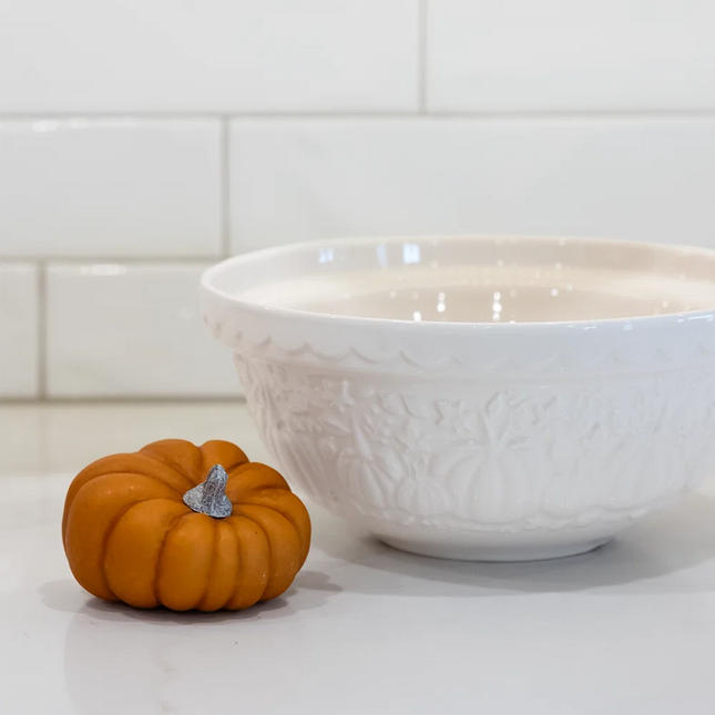MASON CASH Mixing Bowl, Cream Pumpkin