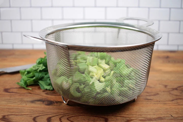 Wide Rim Mesh Basket